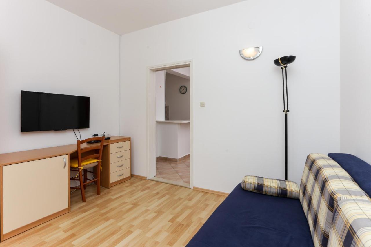 Posta Apartment Saplunara